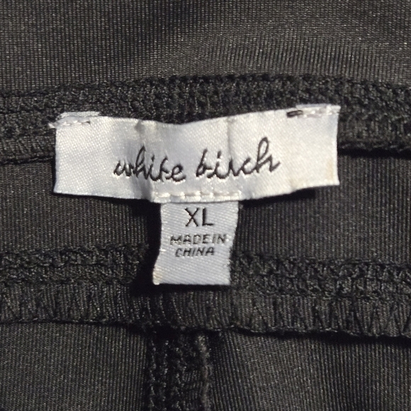 White Birch Women's Black Leggings Tech Pockets Size Extra Large NWOT - Picture 4 of 6